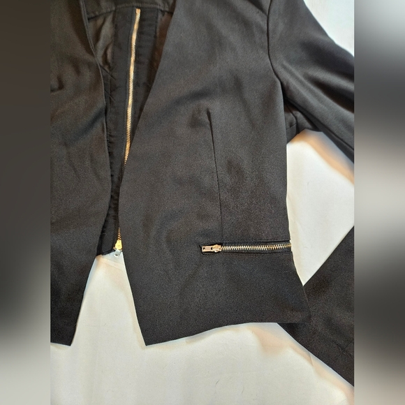 Love Tree Juniors Black Short Dress Jacket With Sheer Zipper Back Size Large - Picture 2 of 11